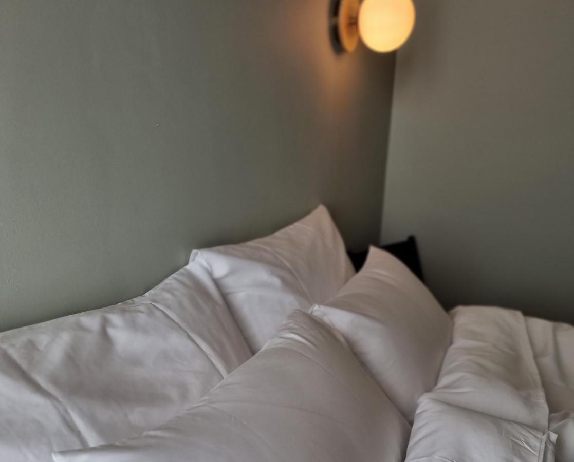 Rooftop Guesthouse 阿尔沃尔 外观 照片